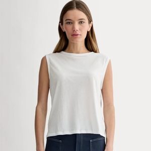 SALE Everlane Air Muscle Tank
